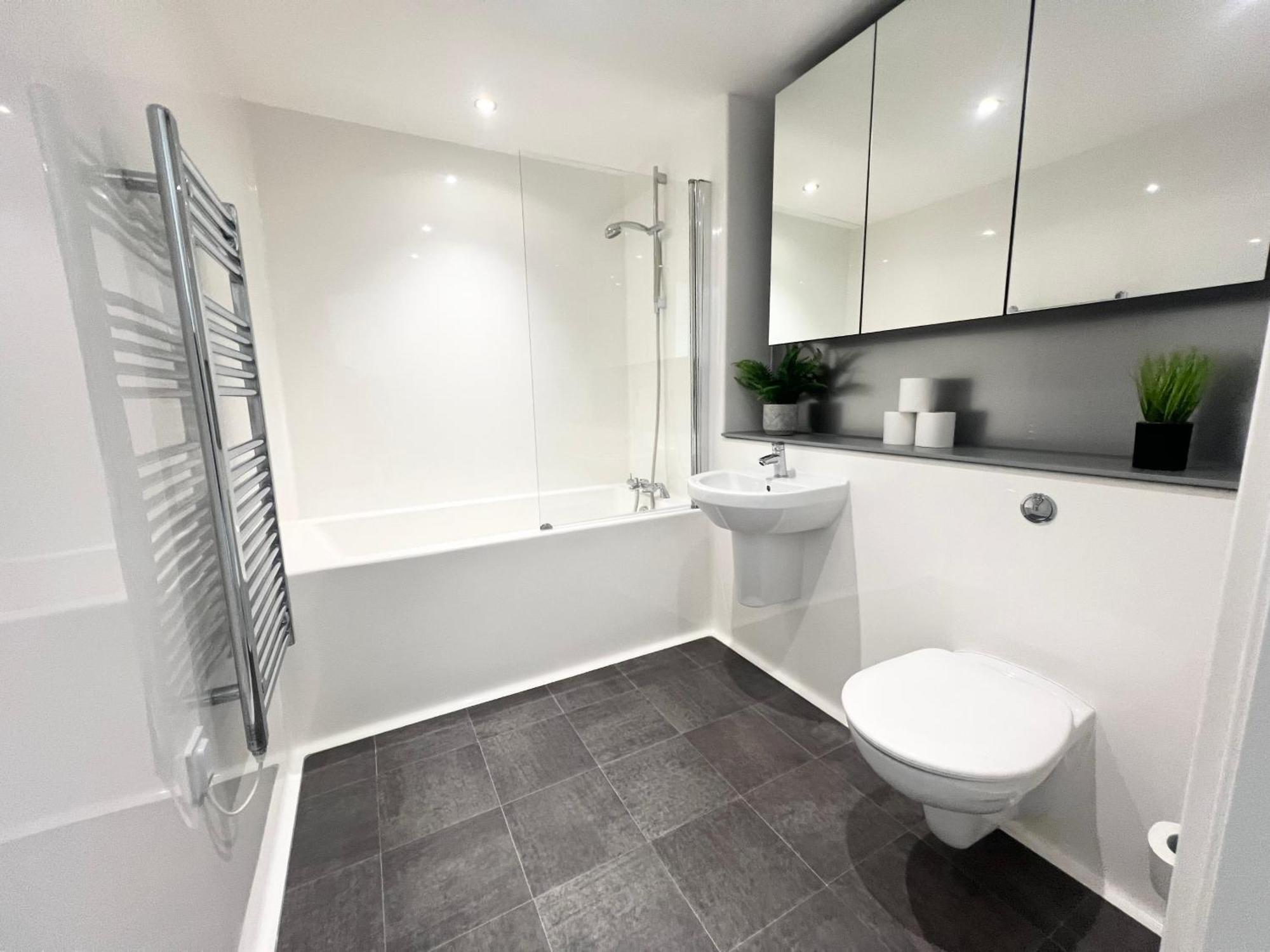 Lovely 2 Bedroom Apartment Manchester Exterior foto