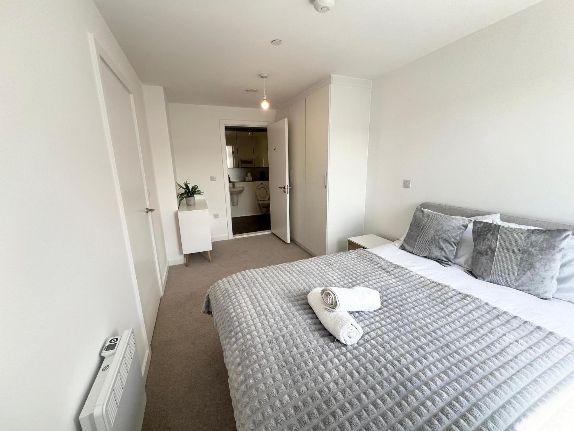 Lovely 2 Bedroom Apartment Manchester Exterior foto